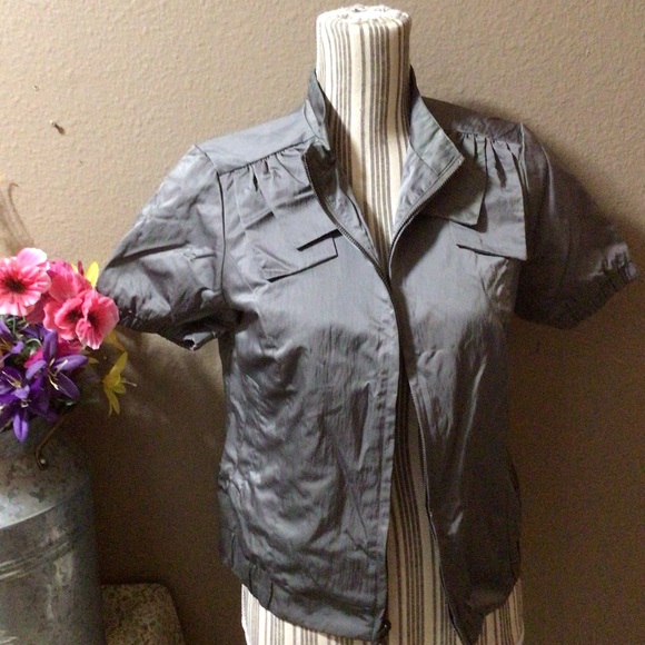 🎁 MONÍSIMO Gray Jacket, short SLEVES - Picture 3 of 16